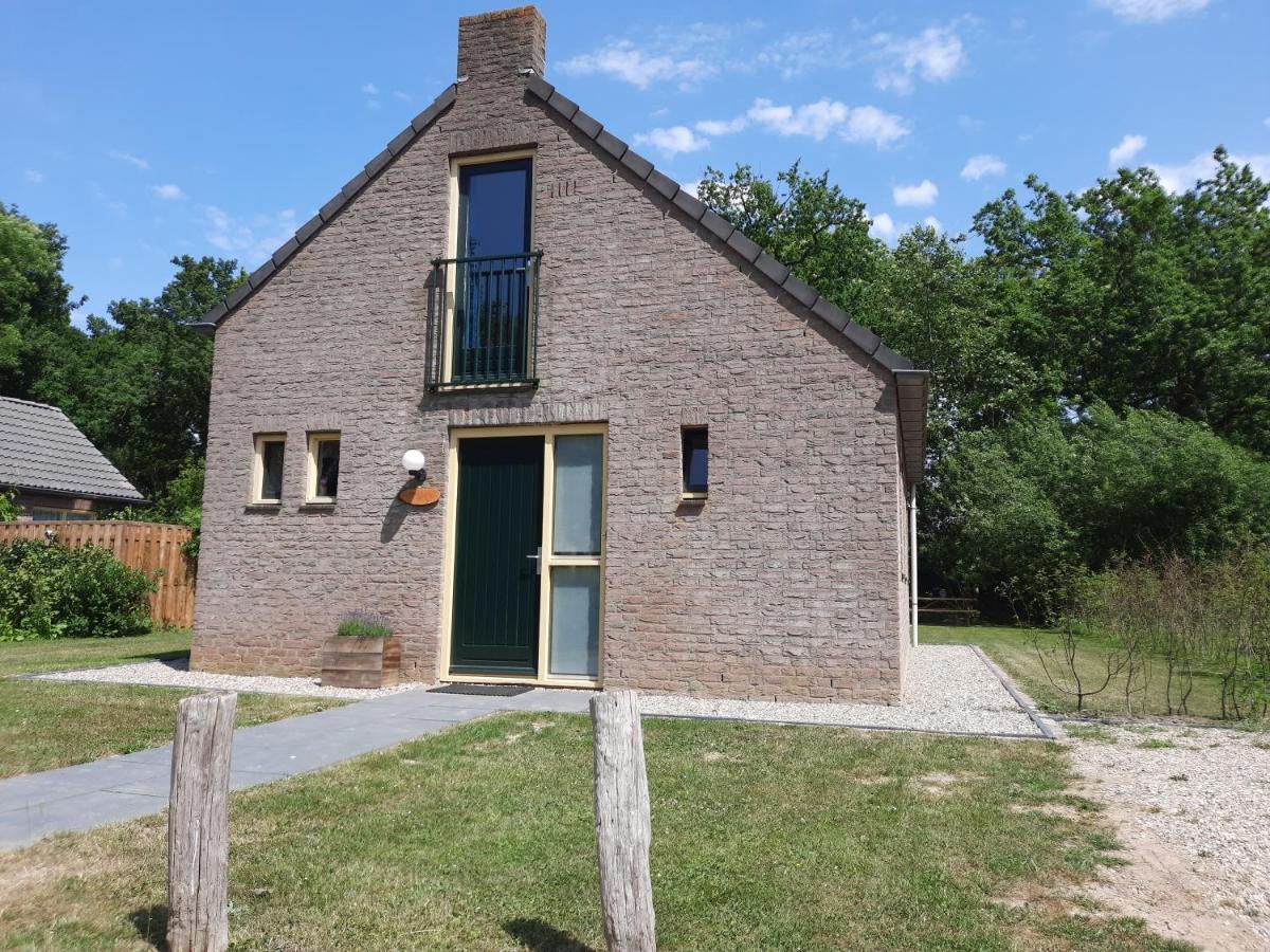Heerlijke Vakantiewoning Ewijk Vila Exterior foto
